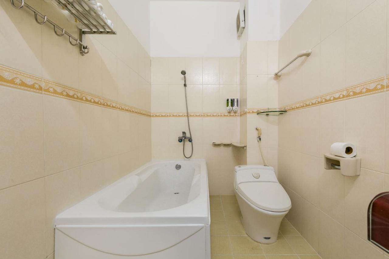 Sea Beach Hotel Вунгтау Екстер'єр фото